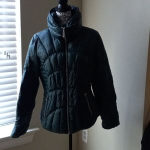 Hunter Green guess jacket. Size large.